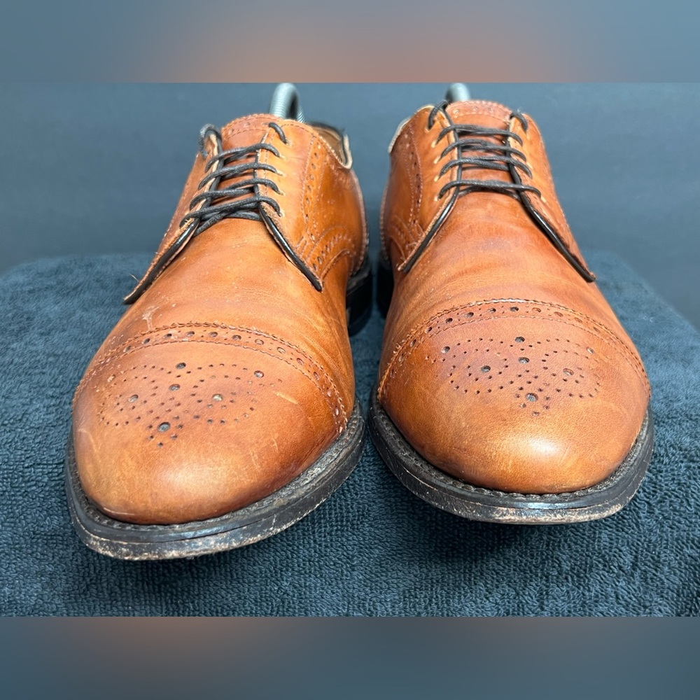 Allen Edmonds Sanford Tan Leather Cap Toe Medallion Men's Dress Shoes 9.5 D - Picture 5 of 10